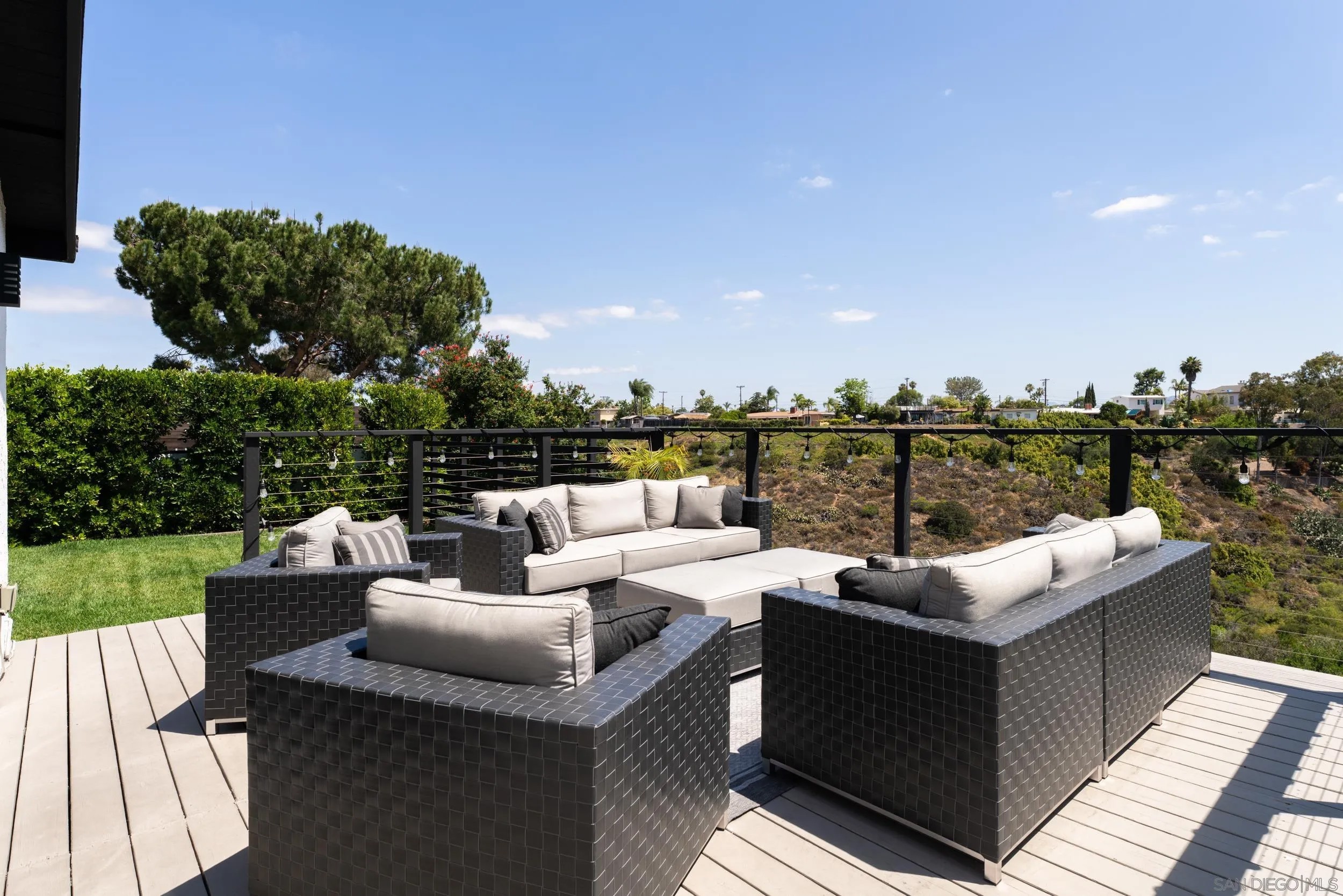 2519 Greyling Drive