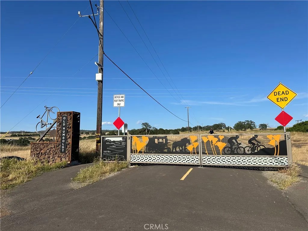 0 5.9 AC Corner of Yosemite & Humboldt Rd