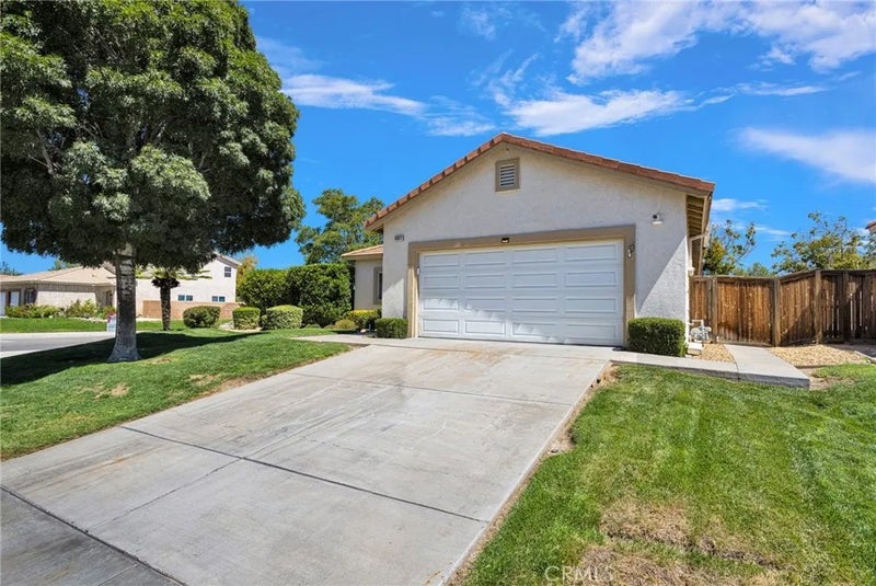 15877 Sapphire Street