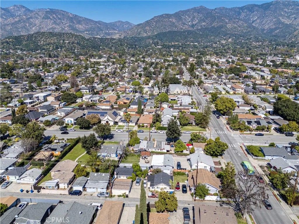 Photo of 709 S Magnolia Ave, Monrovia, CA 91016 (MLS # CV26049611)