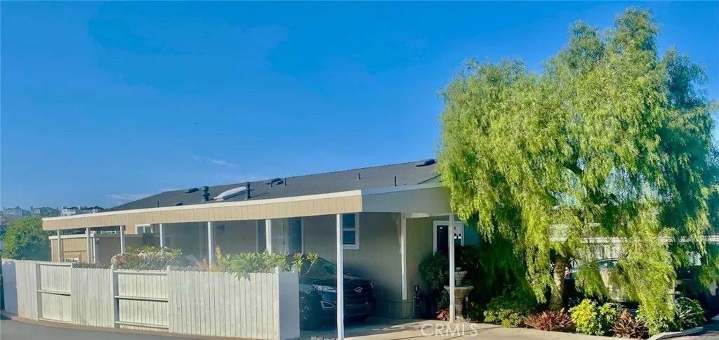 Photo of 20 Saratoga, Newport Beach, CA 92660 (MLS # NP25239658)