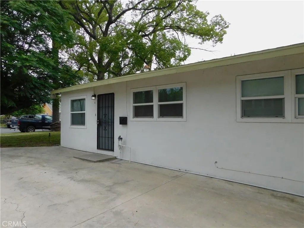Photo of 820 E D Street, Ontario, CA 91764 (MLS # IV26089413)