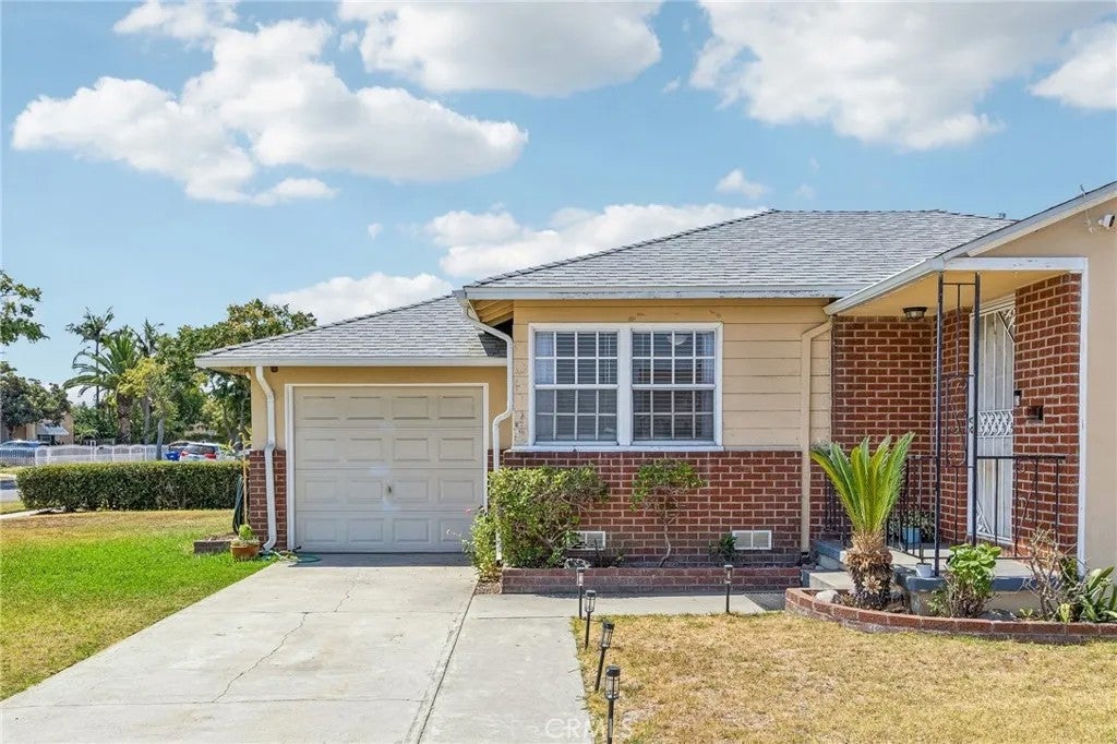11316 Shade Lane