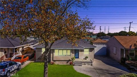 Tiny photo for 6053 Turnergrove Dr, Lakewood, CA 90713 (MLS # DW25247760)