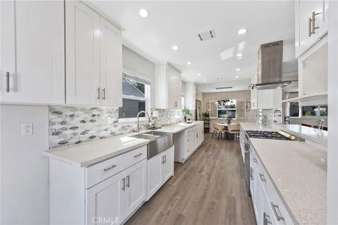 Tiny photo for 6053 Turnergrove Dr, Lakewood, CA 90713 (MLS # DW25247760)