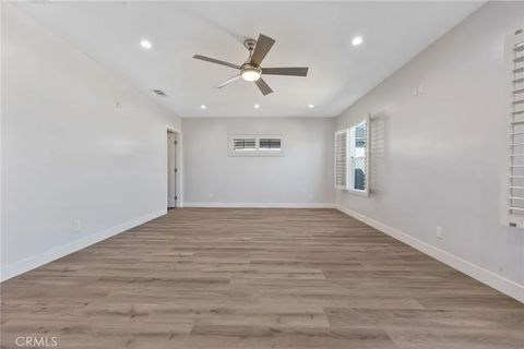 Tiny photo for 6053 Turnergrove Dr, Lakewood, CA 90713 (MLS # DW25247760)