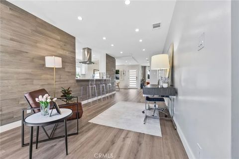 Tiny photo for 6053 Turnergrove Dr, Lakewood, CA 90713 (MLS # DW25247760)