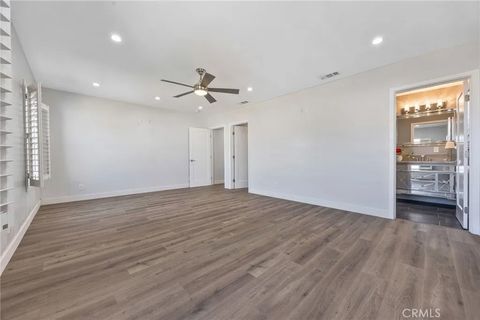 Tiny photo for 6053 Turnergrove Dr, Lakewood, CA 90713 (MLS # DW25247760)