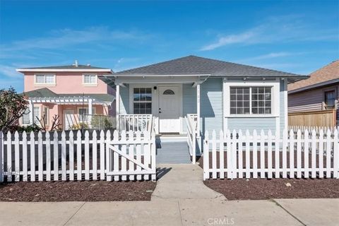 3162 L Street San Diego CA 92102