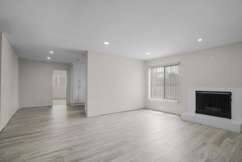 885 Givens