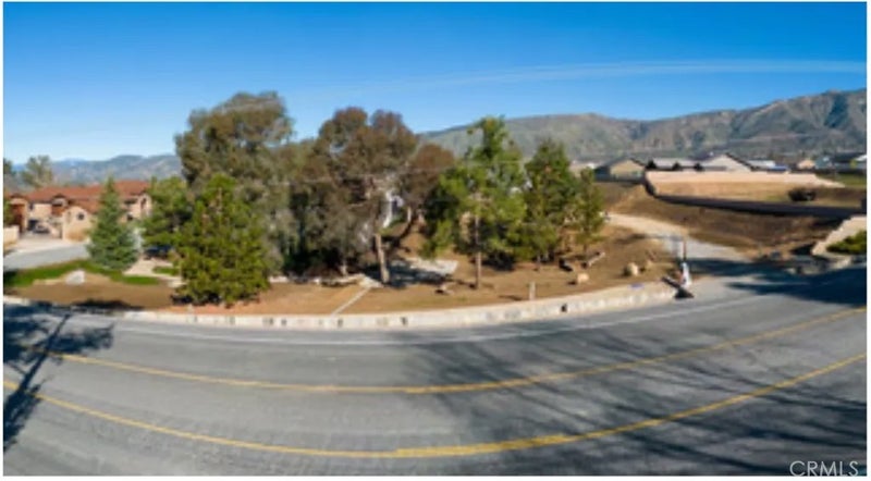 35892 Oak Glen