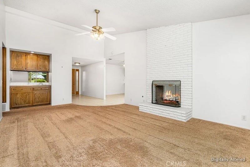 1348 Pepper Tree