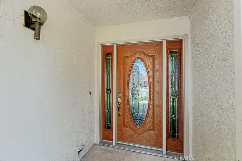 1348 Pepper Tree
