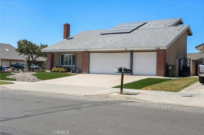 2742 S Desert Forest