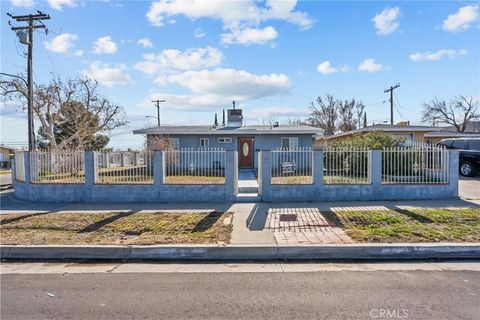 Photo of 38898 Ocotillo Dr, Palmdale, CA 93551 (MLS # SR26020422)