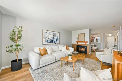 3130 Avenida De Portugal Unit 302, San Diego, CA 92106 - #: 2600523