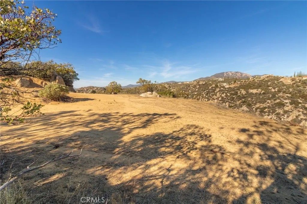 Photo of 773 Canyon Ridge, Aguanga, CA 92536 (MLS # SW25243756)