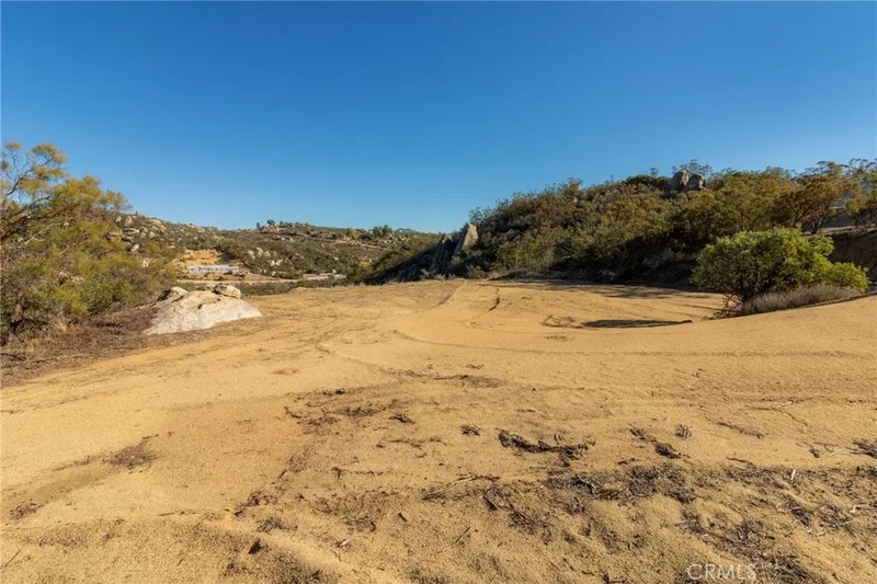 773 Canyon Ridge