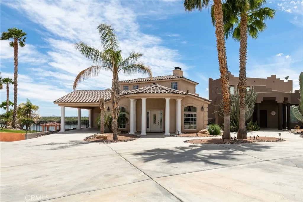 7899 Rio Vista