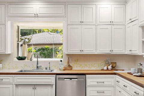 Tiny photo for 1177 Muirlands Vista Way, La Jolla, CA 92037 (MLS # 250043093)