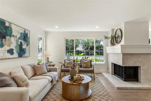 106 Greenfield, Irvine