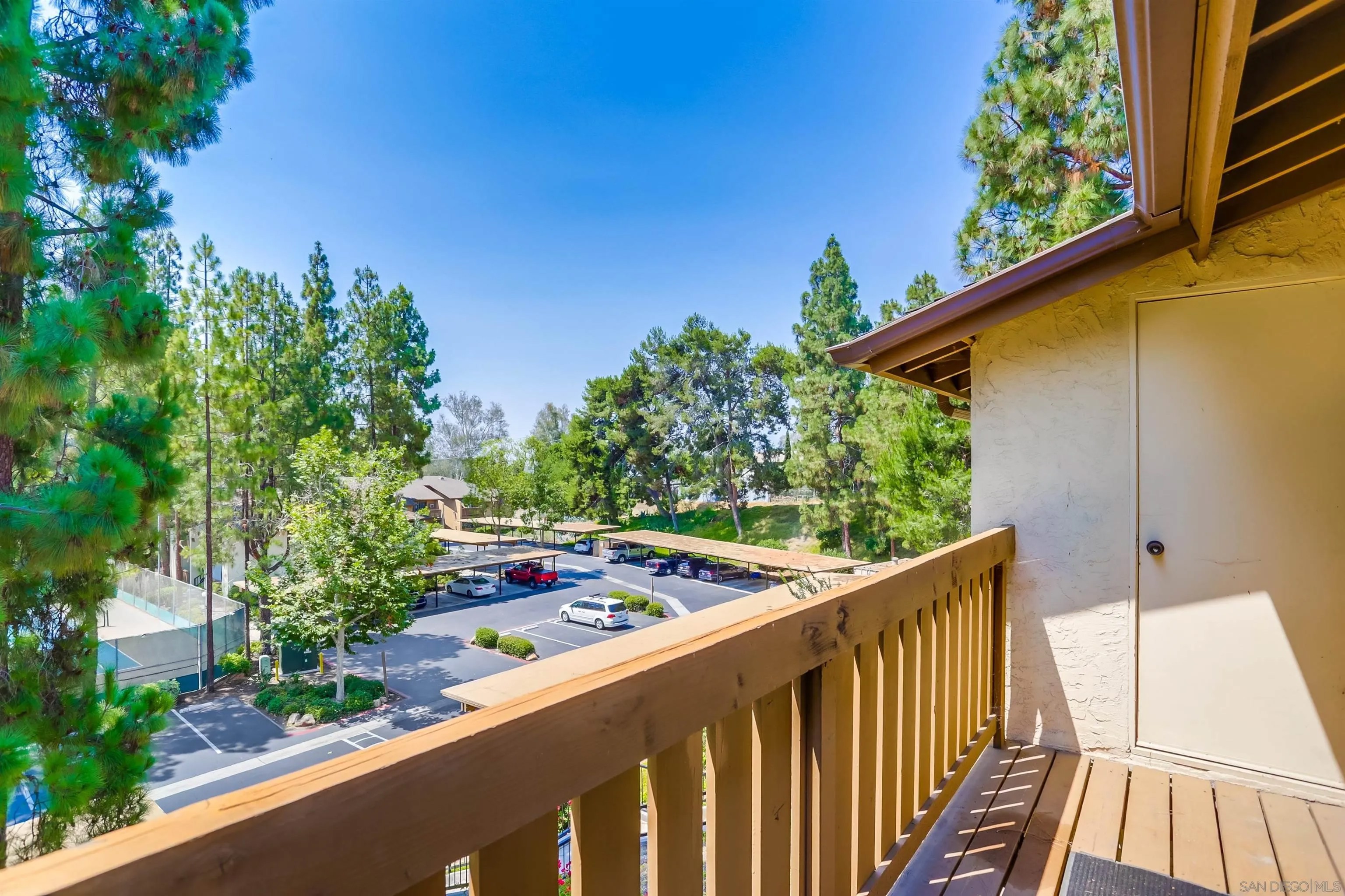 10278 Black Mountain Road 176