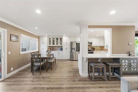 Tiny photo for 5 Robin Hill Ln, Laguna Hills, CA 92653 (MLS # OC26000706)