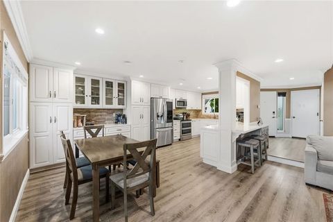 Tiny photo for 5 Robin Hill Ln, Laguna Hills, CA 92653 (MLS # OC26000706)