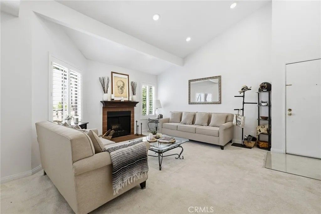 Photo of 18408 Hatteras Street #14, Tarzana, CA 91356 (MLS # GD26078976)