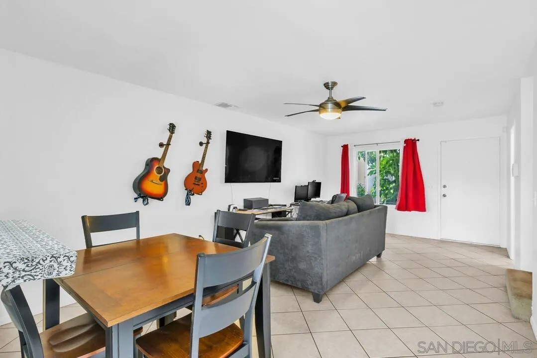 888 Cherrywood Unit 3