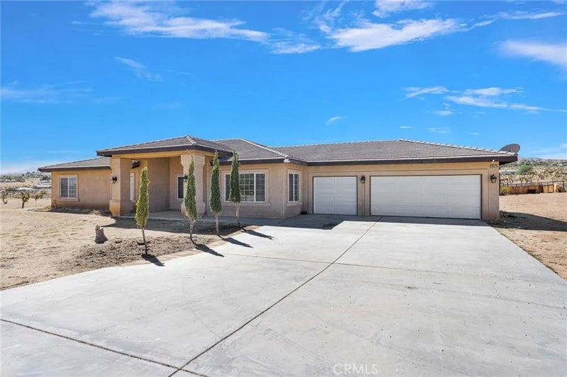 25575 Rancho