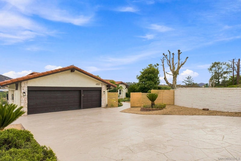 4153 Vista Bonita Lane