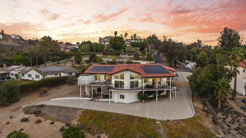 4153 Vista Bonita Lane