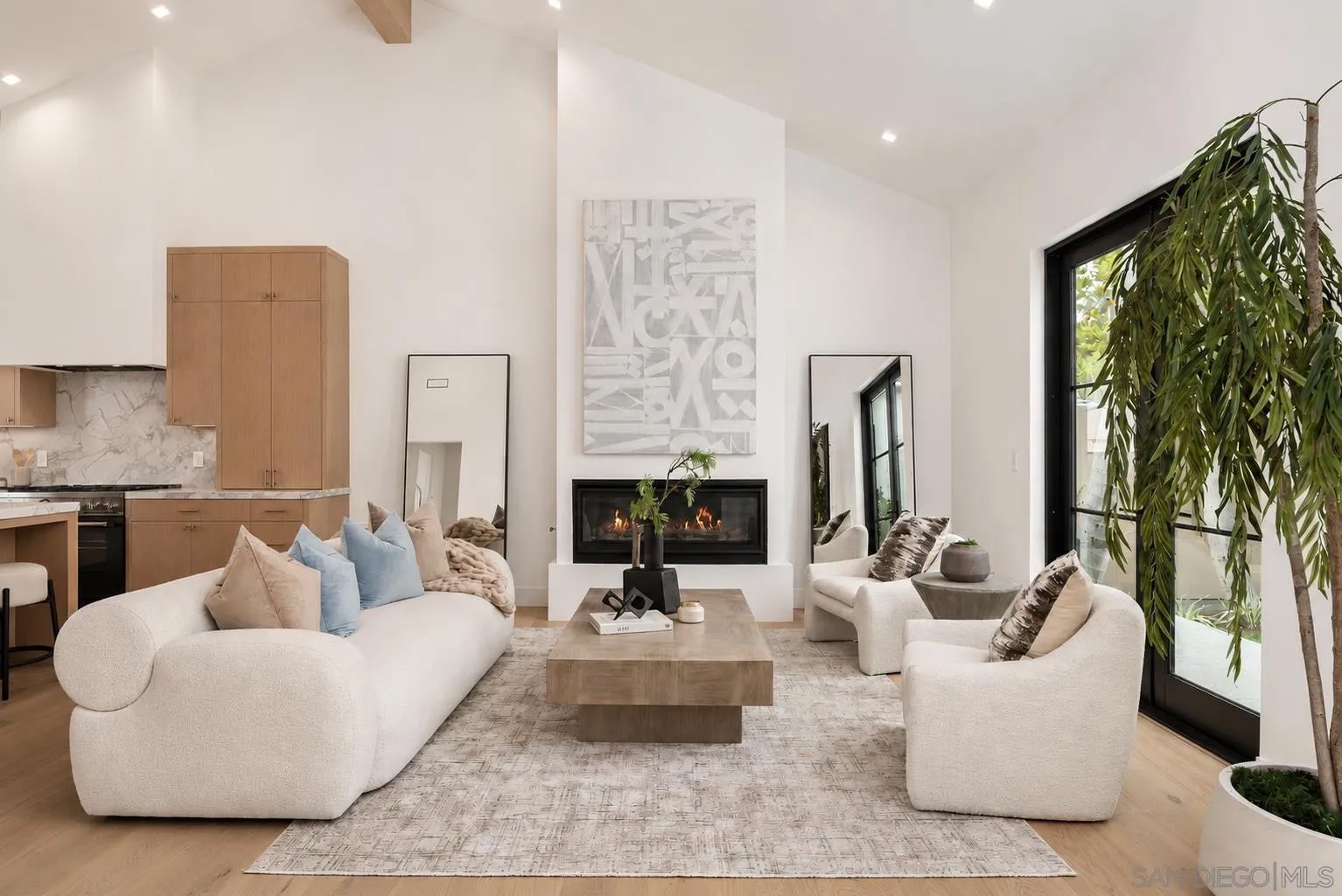 7554 Cabrillo Ave.