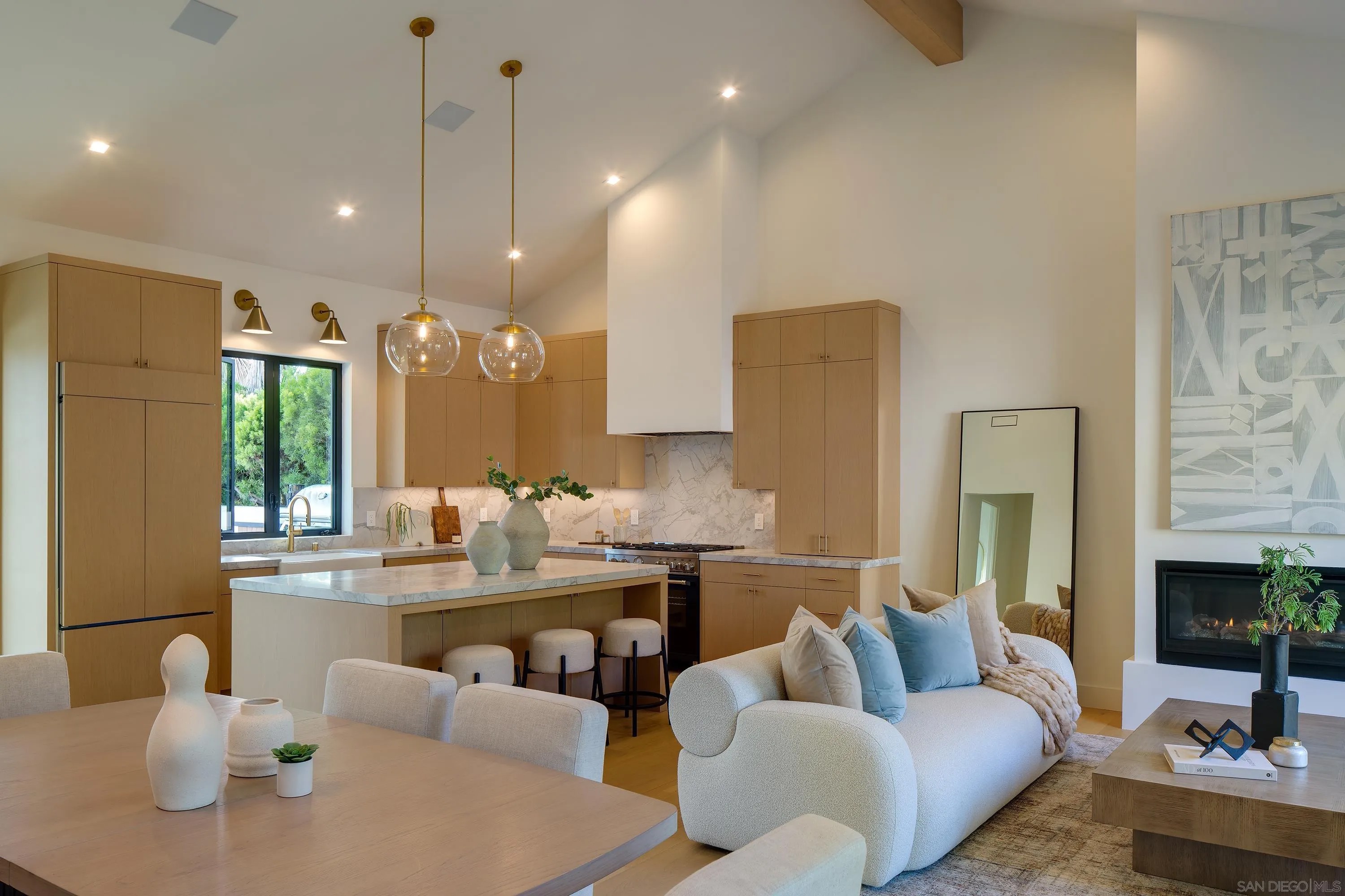 7554 Cabrillo Ave.