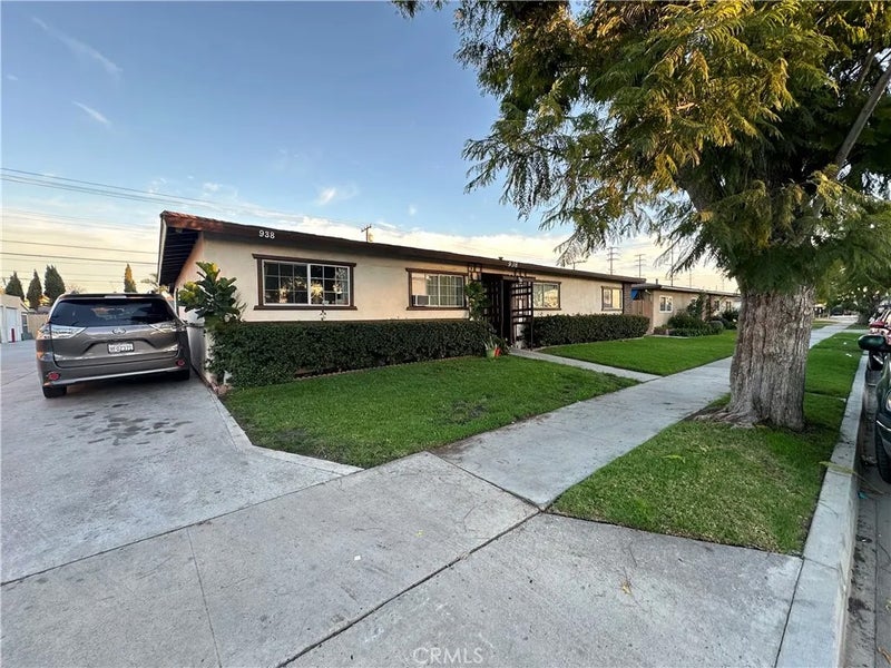 938 S Gilbuck Drive