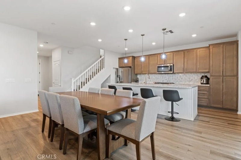 6767 Rowen Way