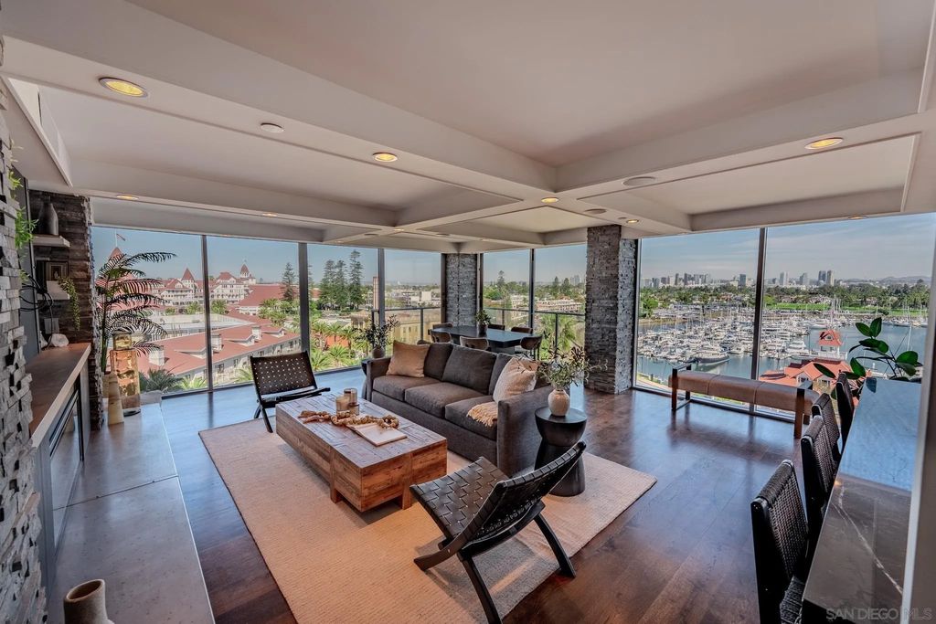 Photo of 1710 Avenida Del Mundo #708, Coronado, CA 92118 (MLS # 250045374)