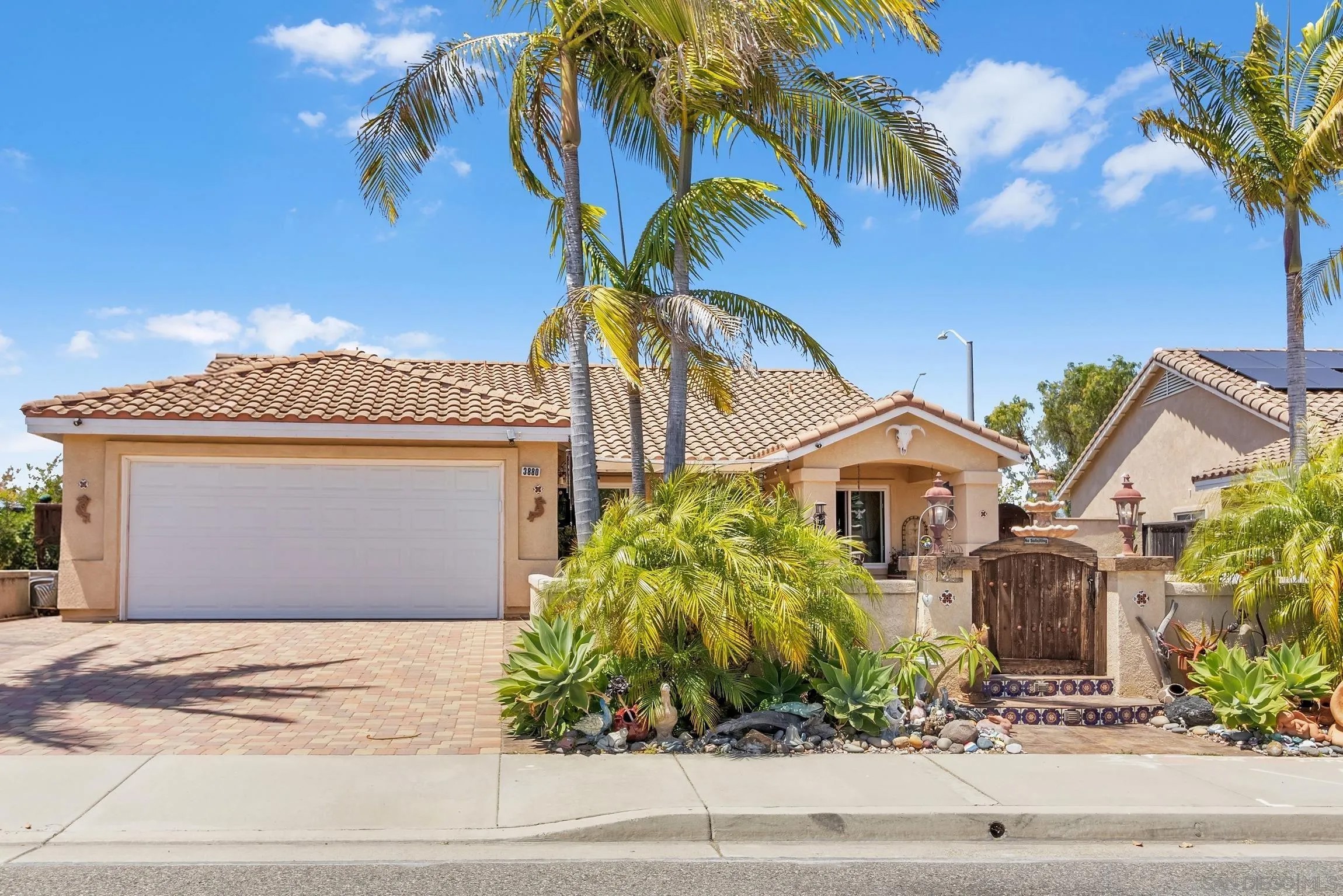 3880 Arista Way