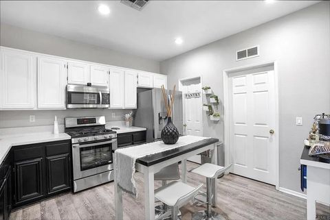 Tiny photo for 6363 Avenida De Las Vistas #4, San Diego, CA 92154 (MLS # PTP2600297)