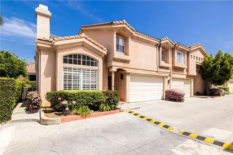 Tiny photo for 10012 Reseda Boulevard #B, Northridge, CA 91324 (MLS # SR25274549)