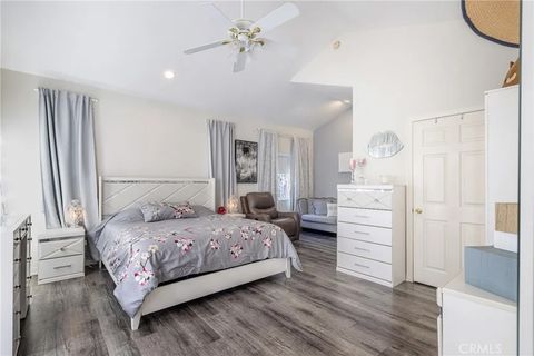 Tiny photo for 10012 Reseda Boulevard #B, Northridge, CA 91324 (MLS # SR25274549)