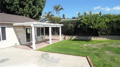 Tiny photo for 4446 Avenida De Las Flores, Yorba Linda, CA 92886 (MLS # PW25183595)