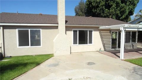 Tiny photo for 4446 Avenida De Las Flores, Yorba Linda, CA 92886 (MLS # PW25183595)