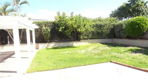 Tiny photo for 4446 Avenida De Las Flores, Yorba Linda, CA 92886 (MLS # PW25183595)