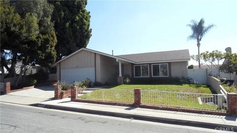 Tiny photo for 4446 Avenida De Las Flores, Yorba Linda, CA 92886 (MLS # PW25183595)