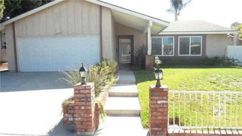Tiny photo for 4446 Avenida De Las Flores, Yorba Linda, CA 92886 (MLS # PW25183595)