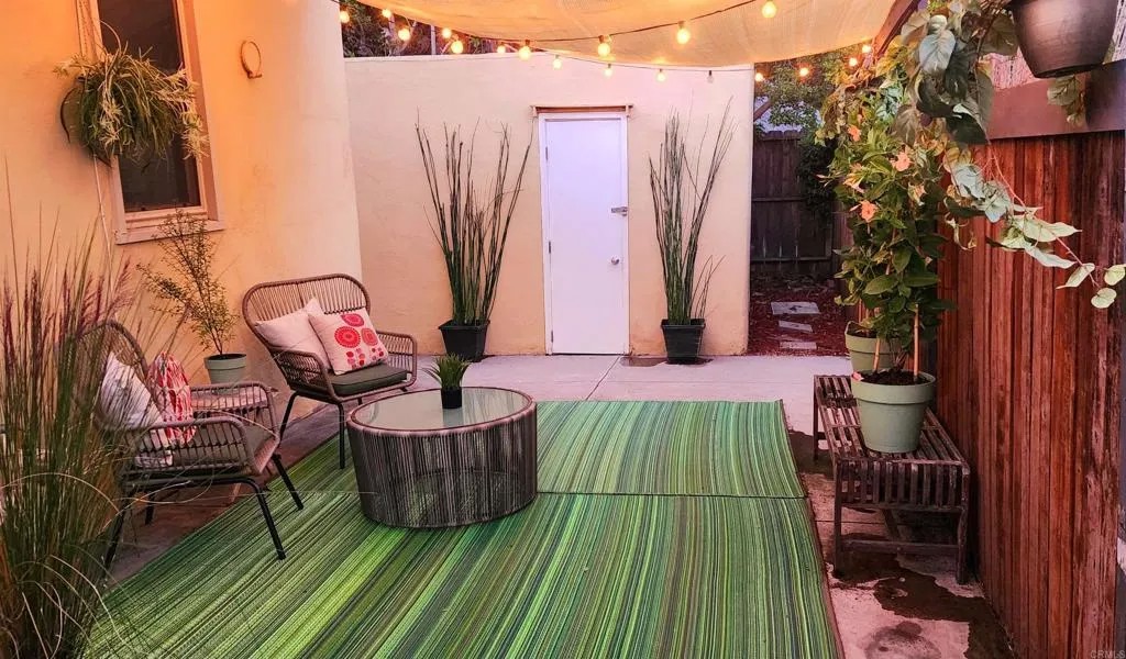 4411 McClintock