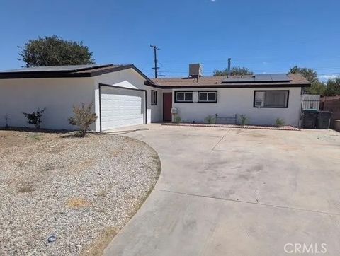 Tiny photo for 38226 Carolside Ave, Palmdale, CA 93550 (MLS # DW25241507)