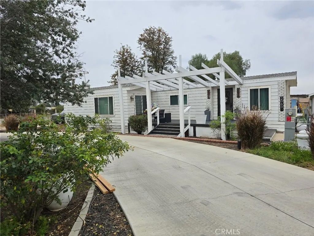 Photo of 20651 El Nido Ave, Perris, CA 92571 (MLS # IV26069683)